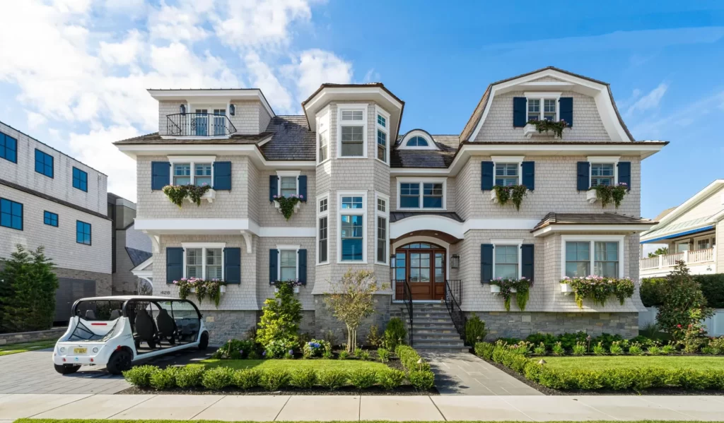 Featured Image for Sanssouci of Yale Harbor